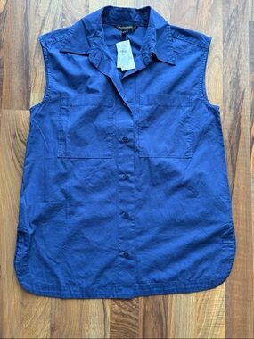Banana Republic Woman’s Size XXS Sleeveless Button-Front Shirt - Royal Blue NWT
